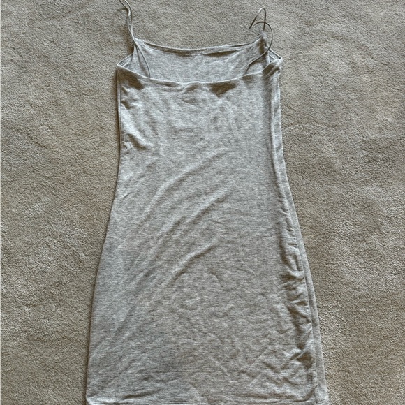 Aritzia Wilfred free Grey 2XS - Picture 3 of 3